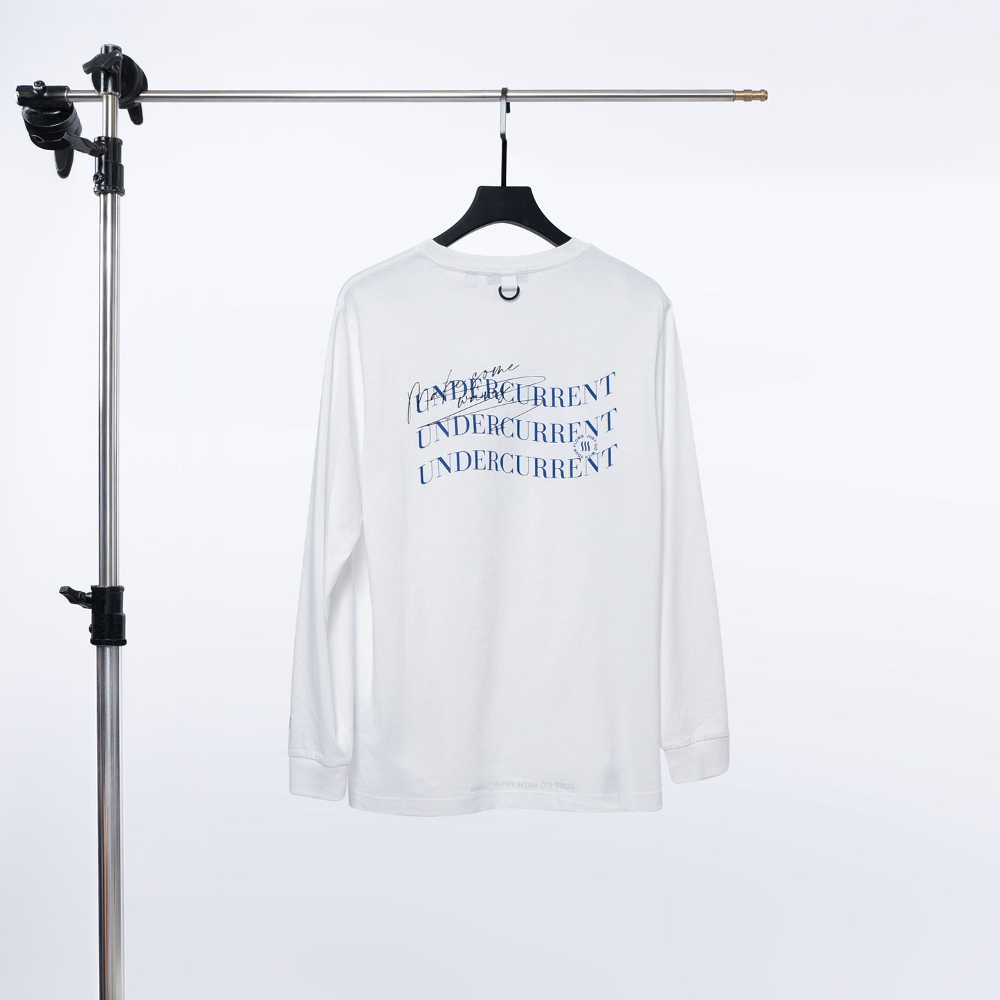 FLOWS LTE08 Long Sleeve T-Shirt