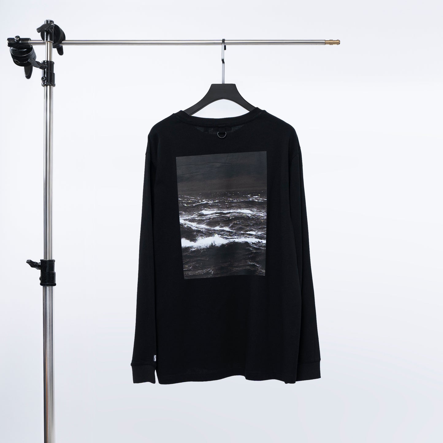 FLOWS LTE04 Long Sleeve T-Shirt