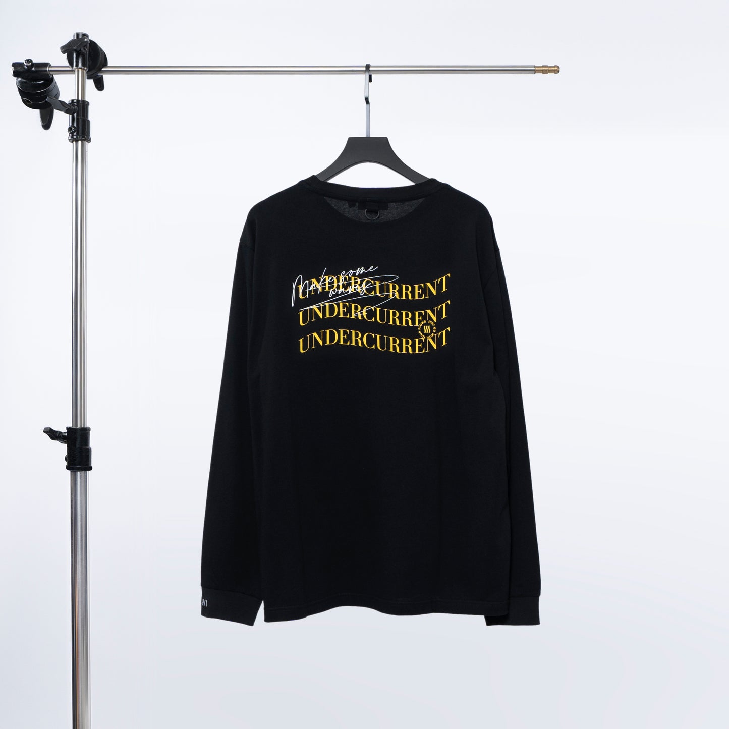 FLOWS LTE08 Long Sleeve T-Shirt