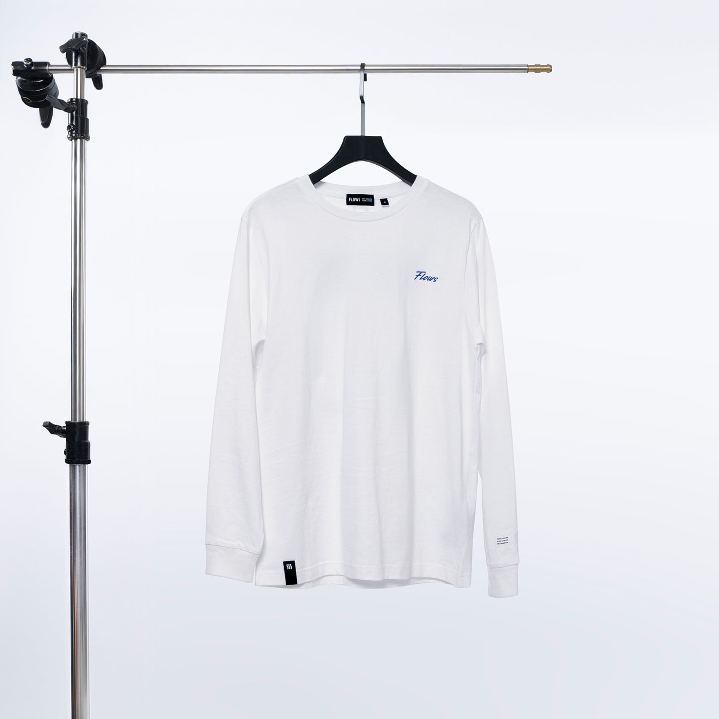 FLOWS LTE07 Long Sleeve T-Shirt