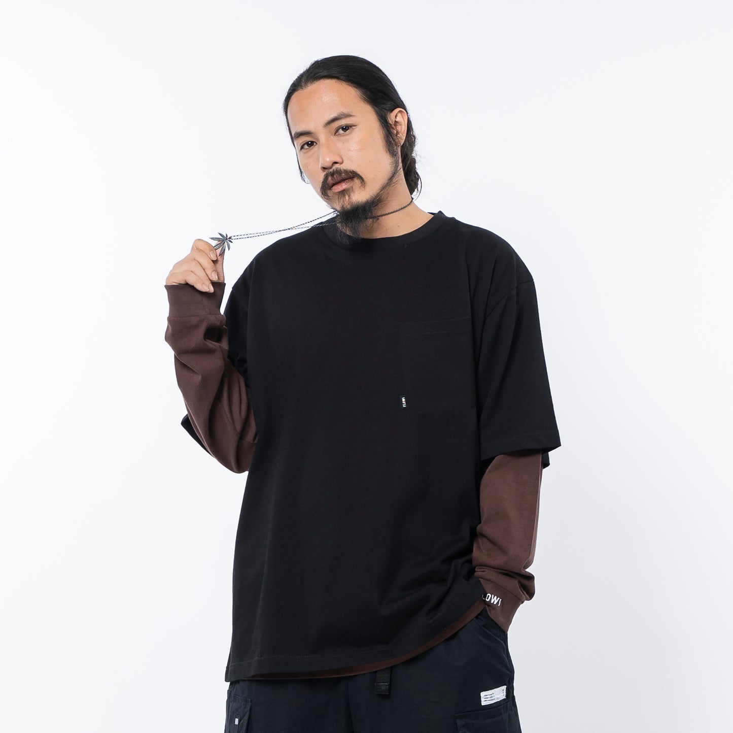 FLOWS TEE10 Basic Pocket Tee